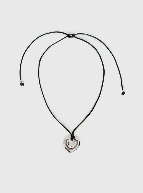 Evalena Pendant Necklace Silver
