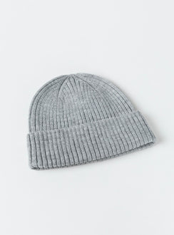 Knit beanie Foldable brim Thick knit material Pinched top Double lined