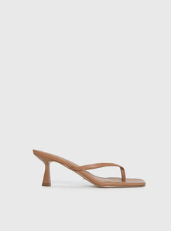 Billini Xami Heels Coffee