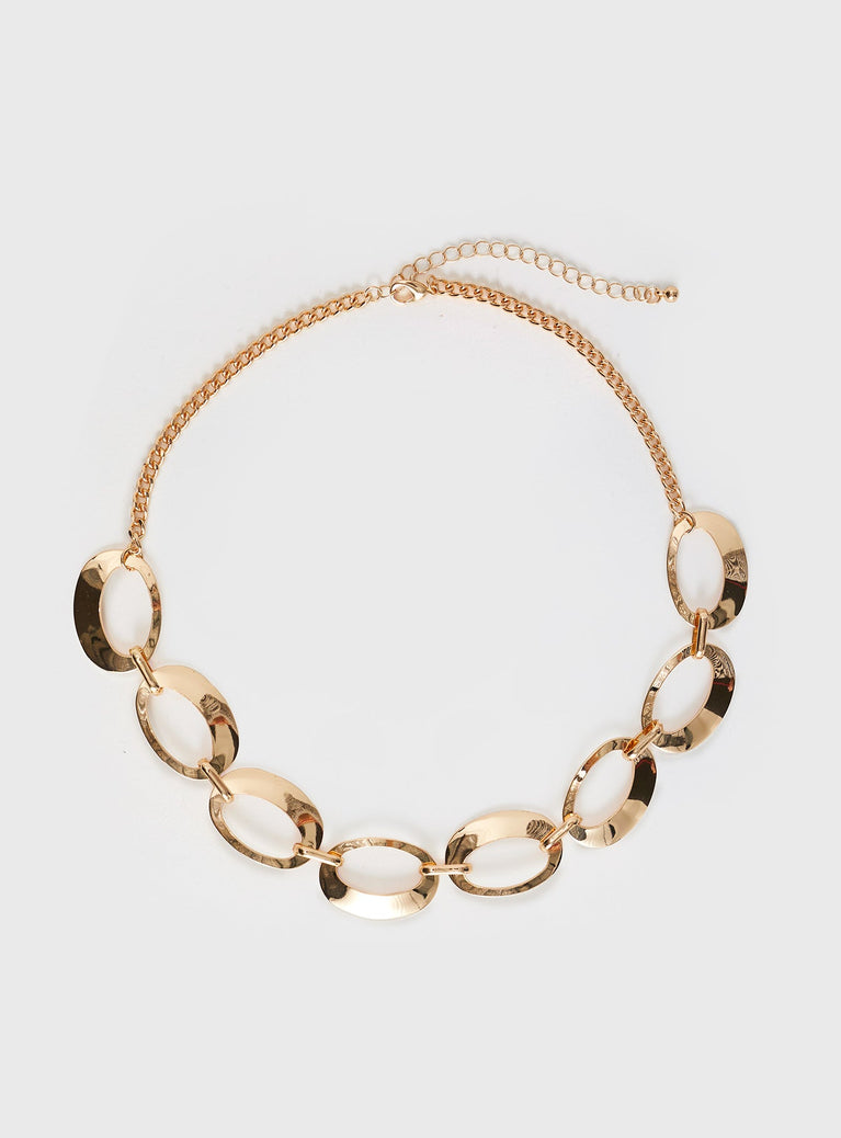 Gold-toned necklace Chunky style, lobster clasp fastening