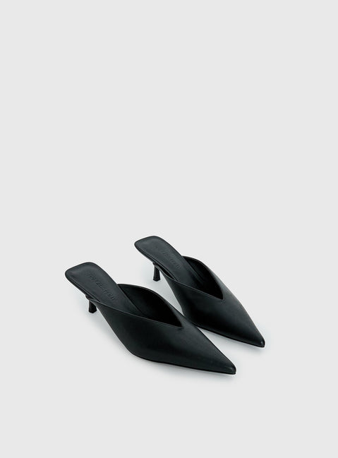 Priella Pointed Toe Kitten Heels Black