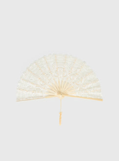 Bossa Nova Lace Fan Beige