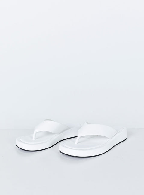 Tampa Sandals White