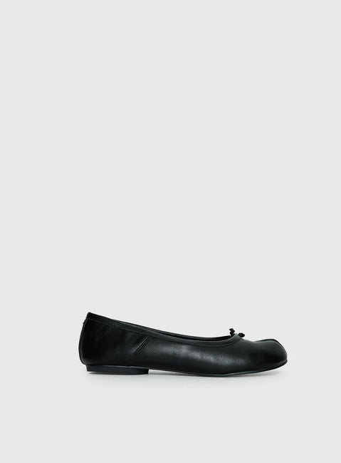 Therapy Harajuku Split Toe Ballet Flats Black