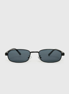 Tillie Metal Frame Oval Sunglasses Black