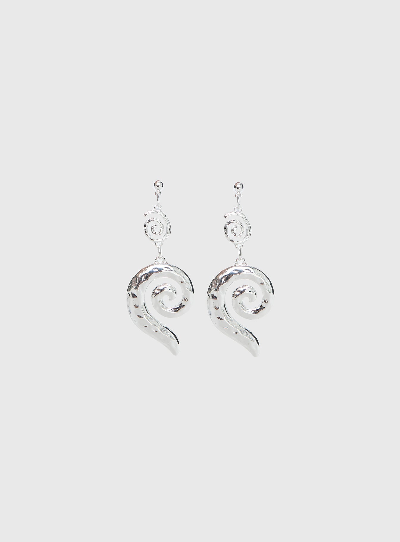 Top Of Mind Swirl Earrings Silver