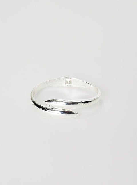 Cuff Silver toned, hinge opening