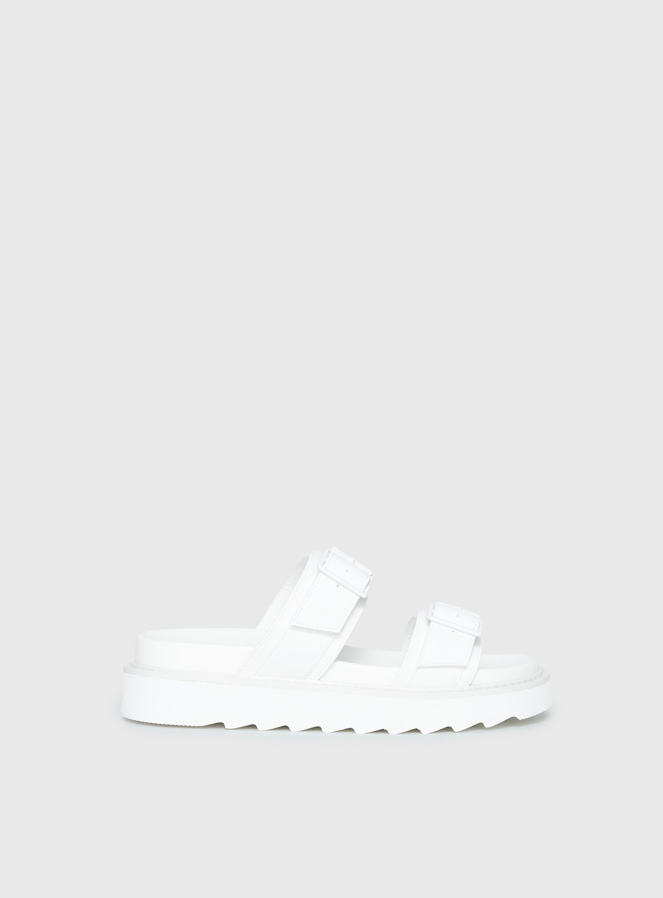 Ma Belle Sandals All White