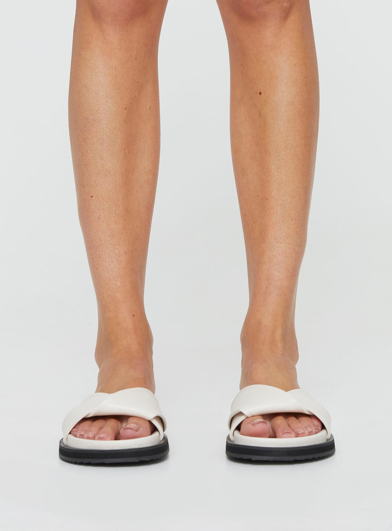 Billini Talen Slides Alabaster