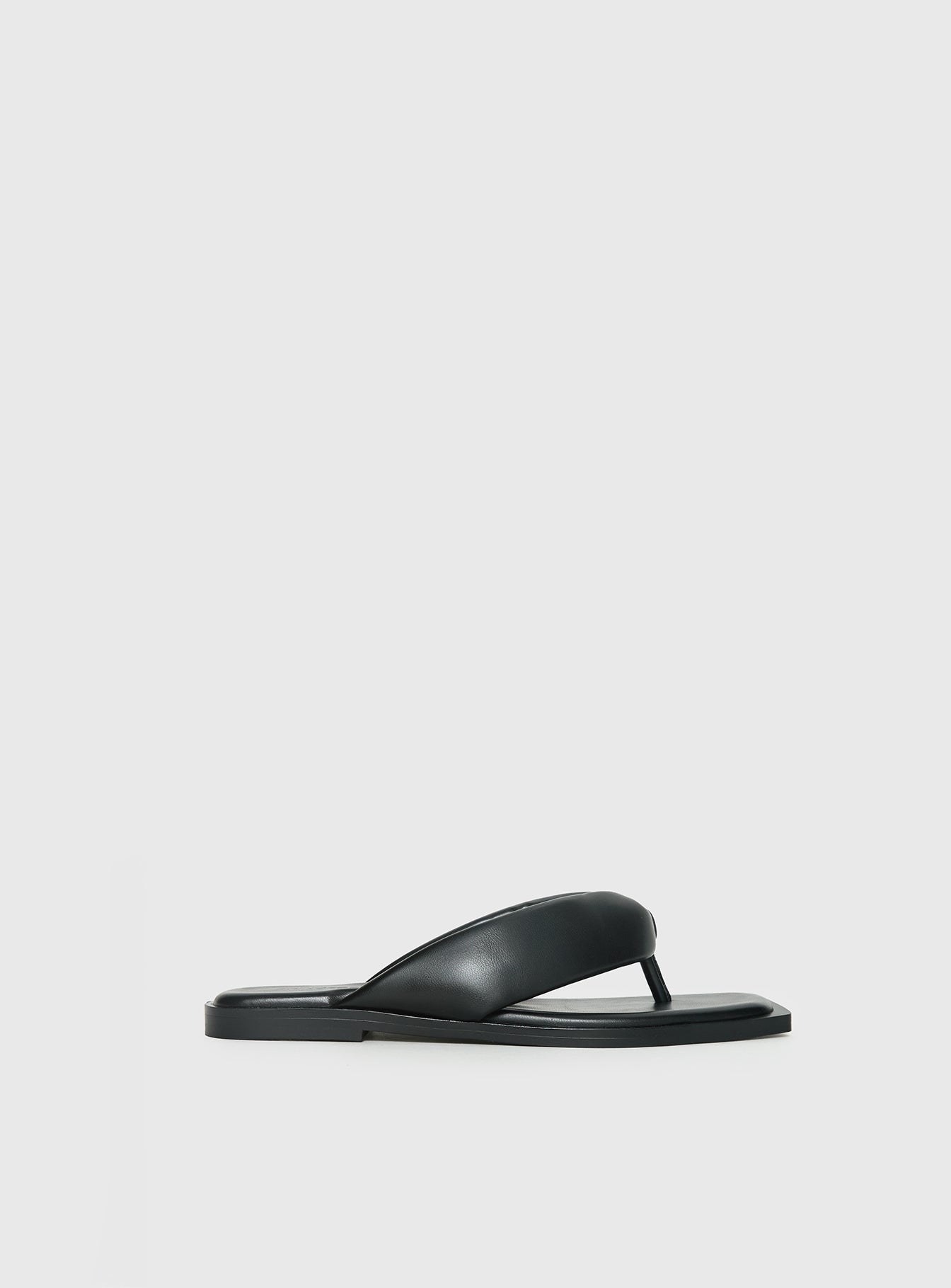 Rylin Puff Thong Sandals Black