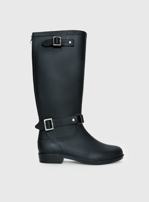 Elvera Buckle Detail Rubber Gumboots Black
