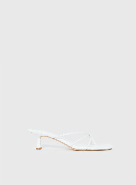 Avedon Heels White
