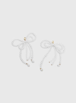 Aurorah Shoe Charms Pearl