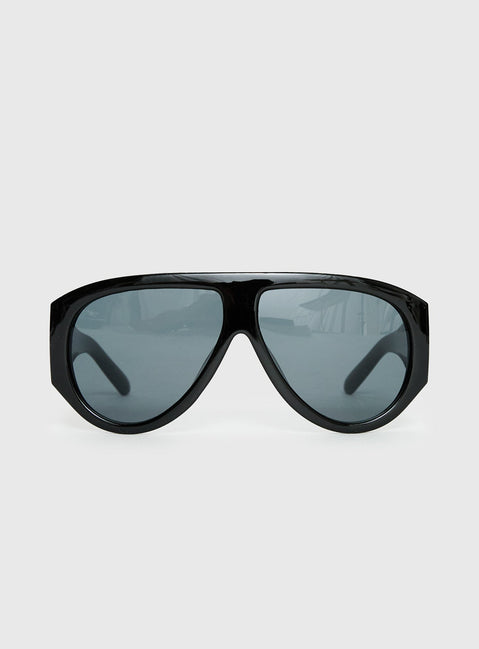 Nobody But You Oversized Sunglasses Black