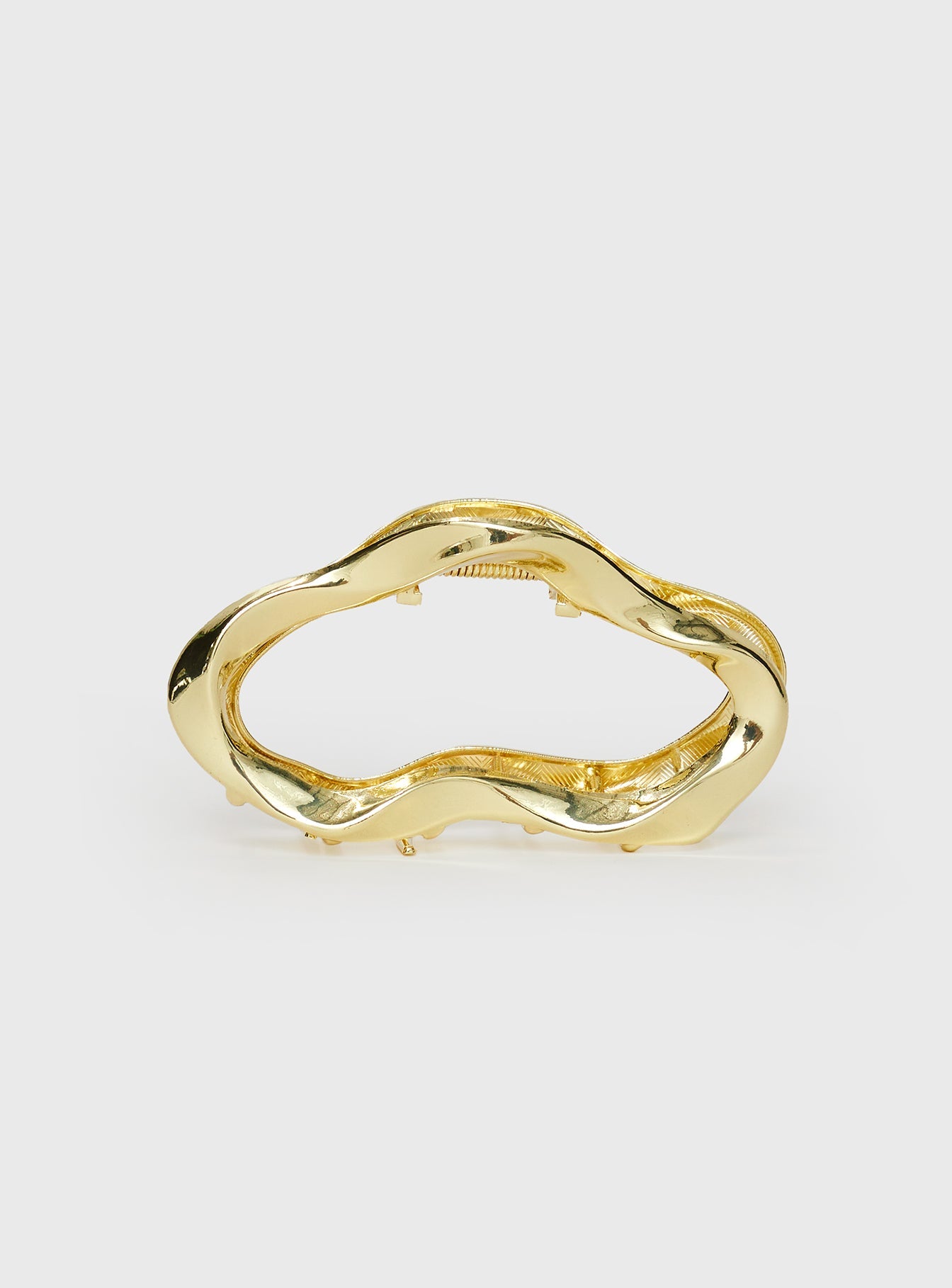 Gold-toned, claw clip