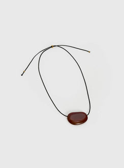 Edern Pebble Pendant Necklace Red
