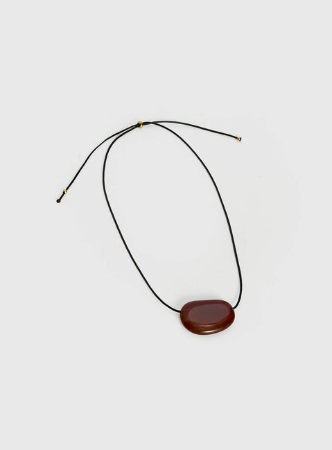 Edern Pebble Pendant Necklace Red