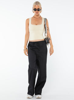 Cargo pants, mid-rise, relaxed fit Drawstring waist, four pocket design, wide leg Non-stretch material, unlined 
