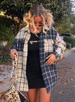 Oversized shirt Check print Button front fastening Twin chest pockets Single button on cuffs Drop shoulder