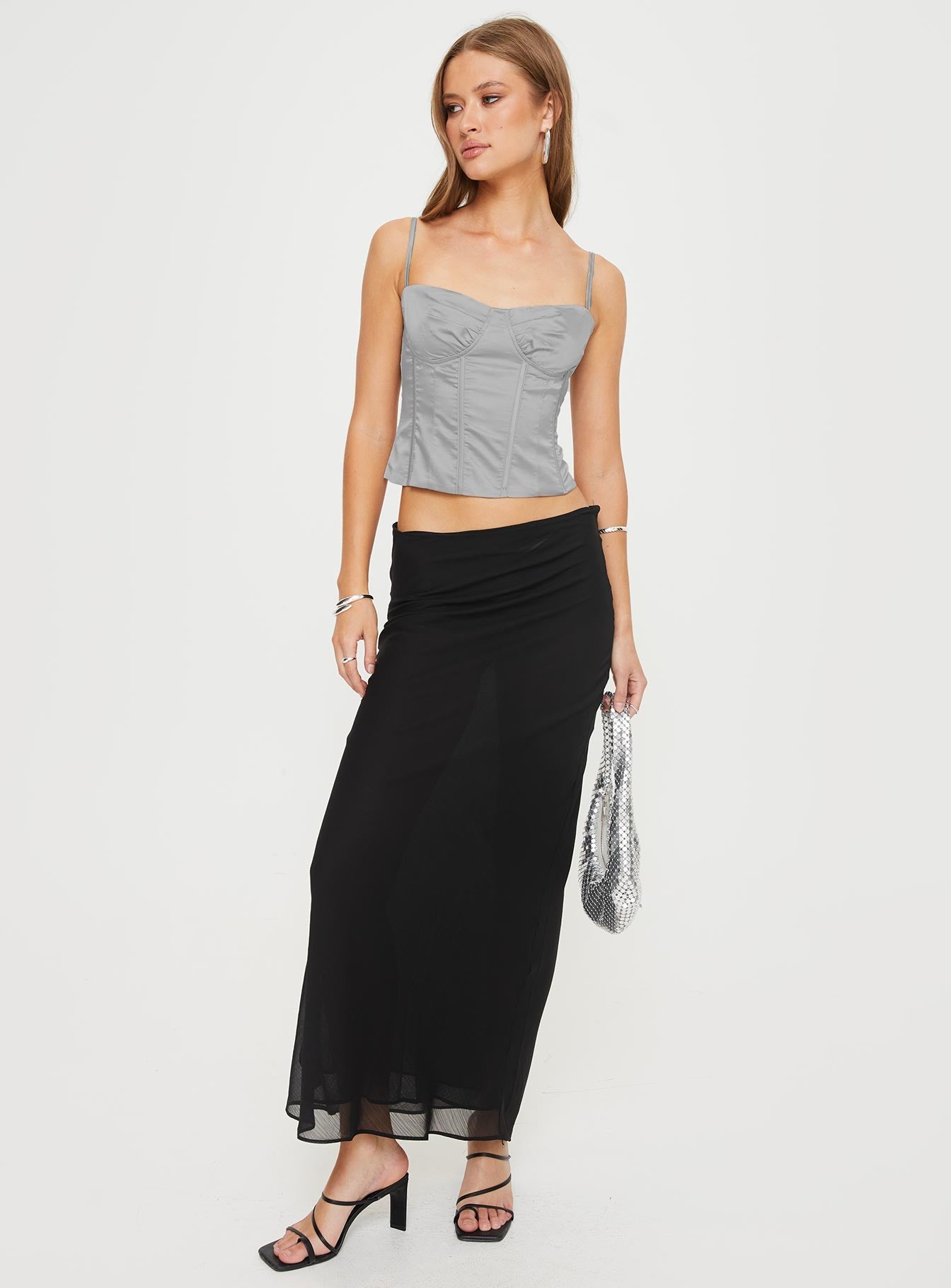 Satin bustier top Adjustable shoulder straps, sweetheart neckline, boning through front, zip fastening at back Non-stretch material, fully lined 