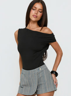 back view of model wearing Princess Polly Back To Back Off Shoulder Twist Back Bodysuit Black Short Sleeve Bodysuit 