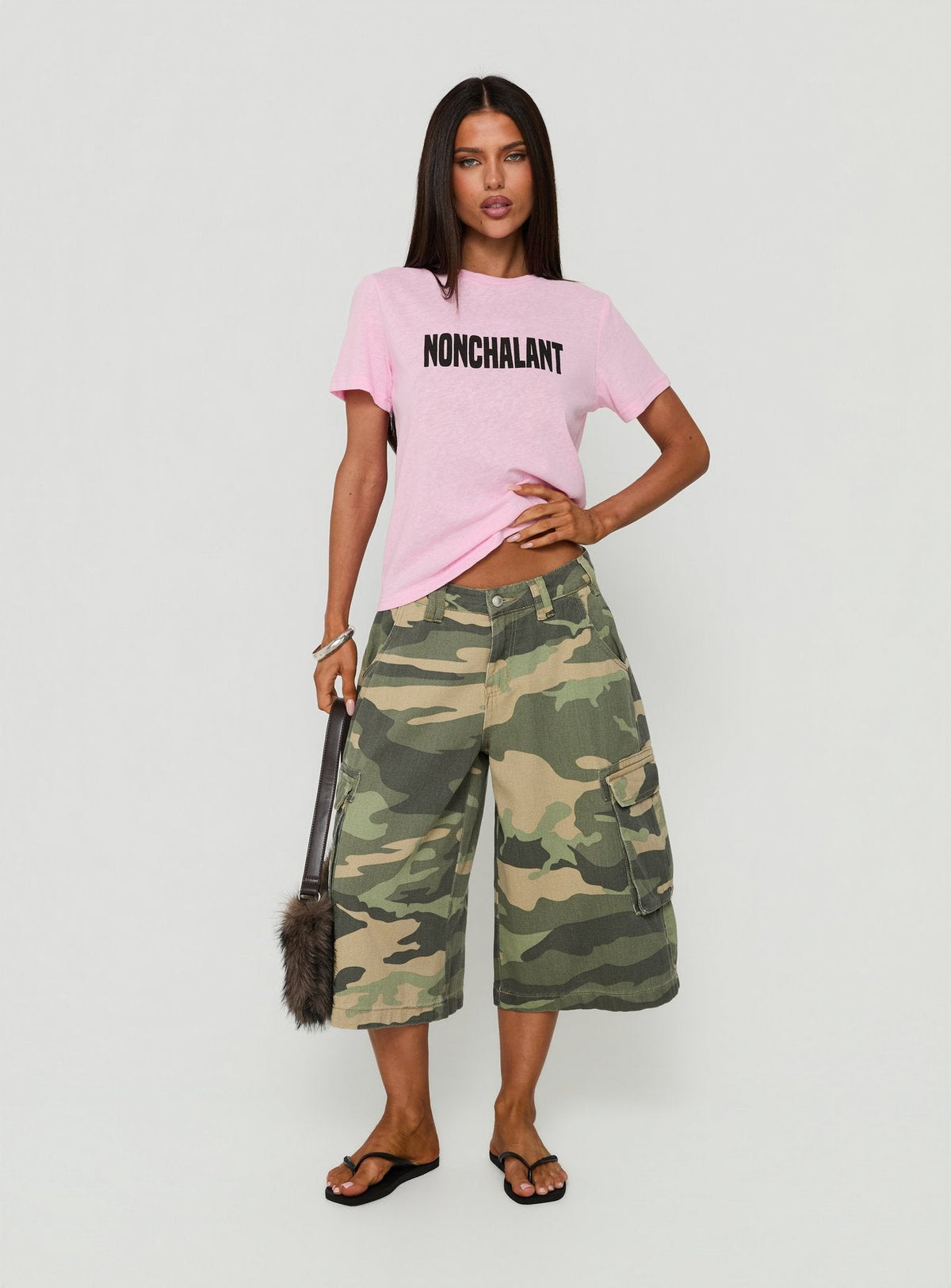 Nonchalant Girl Graphic Relaxed Tee Pink