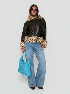 Stevvie Faux Fur Collared Jacket Black / Leopard