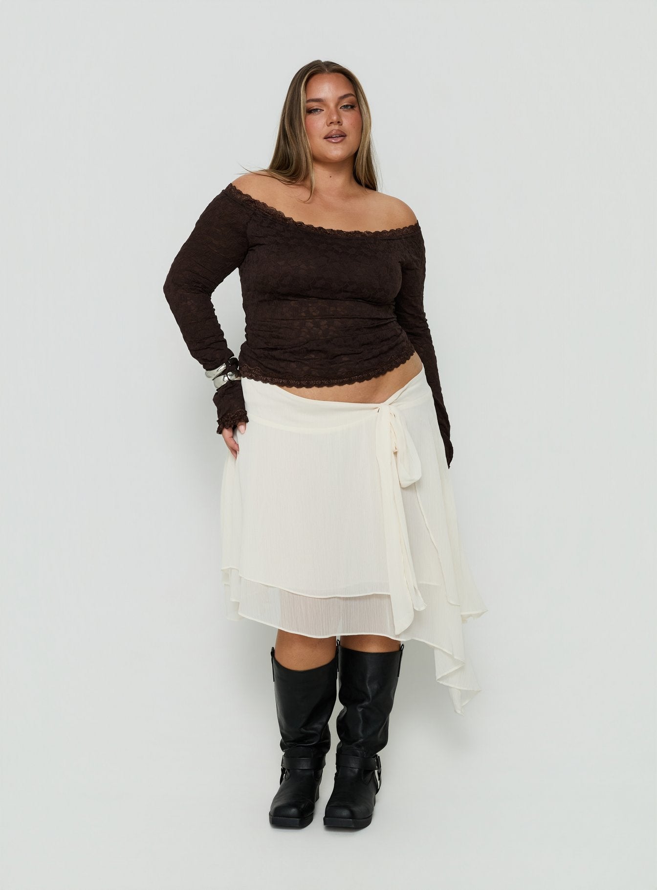 Mochapella Off The Shoulder Top Brown Curve