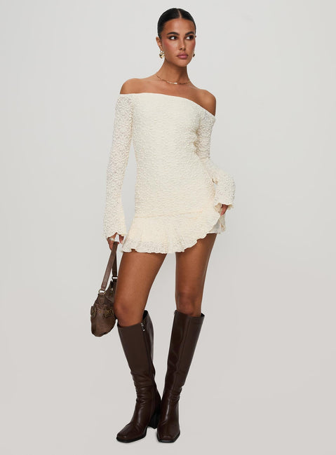 Vancesca Long Sleeve Mini Dress Cream Petite