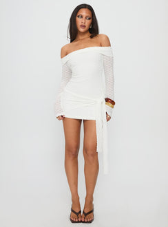 Karmin Long Sleeve Boucle Mini Dress White