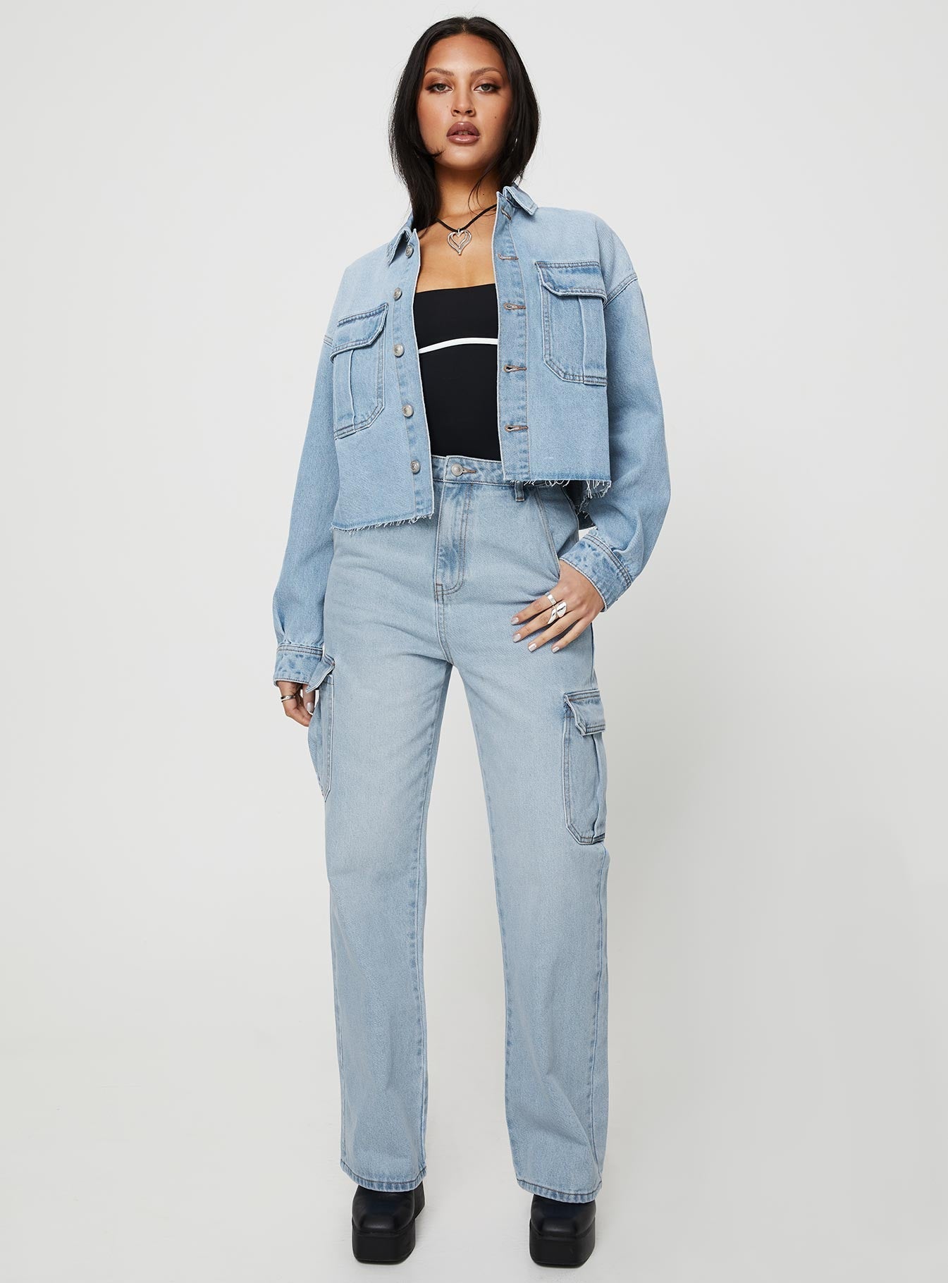 Cropped mid wash denim jacket Classic collar, button fastening at front, twin chest pockets, single button cuff