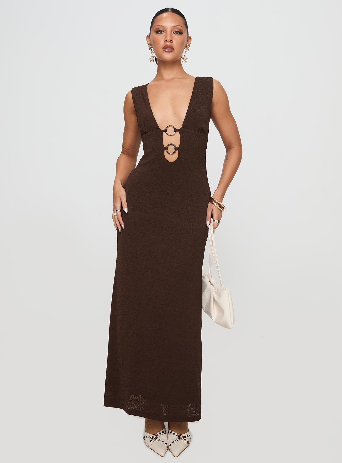 front view of model wearing Princess Polly Steward Maxi Dress Chocolate Petite Plunger 