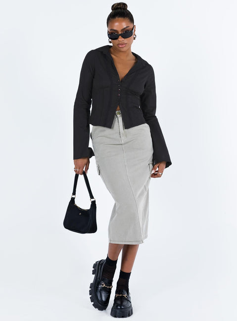 Shirt V neckline Classic collar Slight ruching at bust Button fastening at front Knitted lace detail Flared cuff