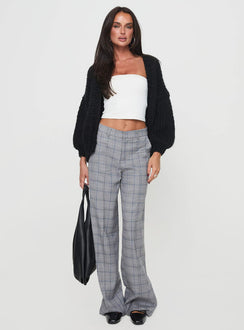 Knit cardigan  Oversized fit, drop shoulder, balloon sleeves Good stretch, unlined 