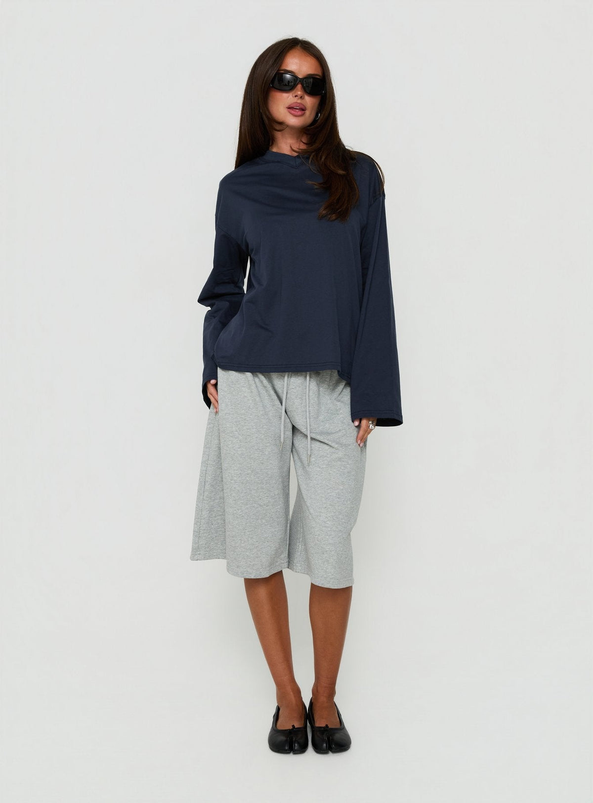 Settle Down Long Sleeve V Neck Top Navy