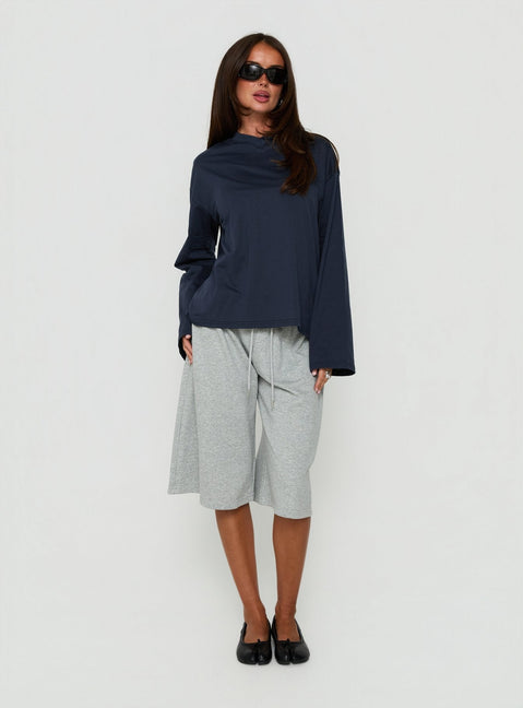 Settle Down Long Sleeve V Neck Top Navy