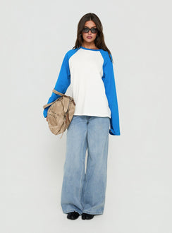 Settle Down Long Sleeve Raglan Top Blue / White
