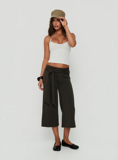 Allena Gaucho Tie Detail Shorts Slate