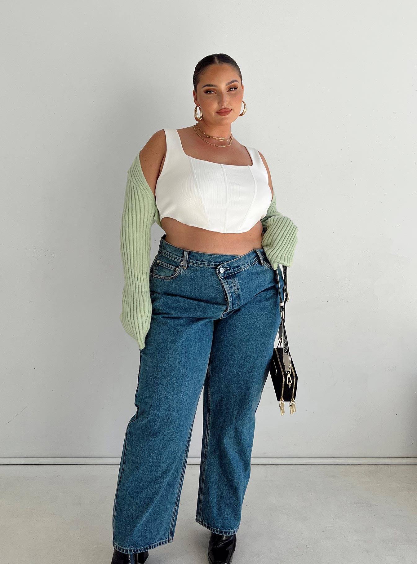 Aytan Bolero Sweater Green Curve Cropped 