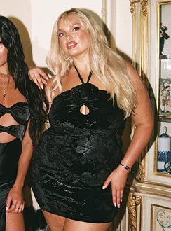 Front view of model wearing  front Princess Polly Asymmetric Neckline  Saveni Flower Mini Dress Black Curve