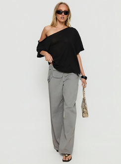 Winny Off Shoulder Tee Black