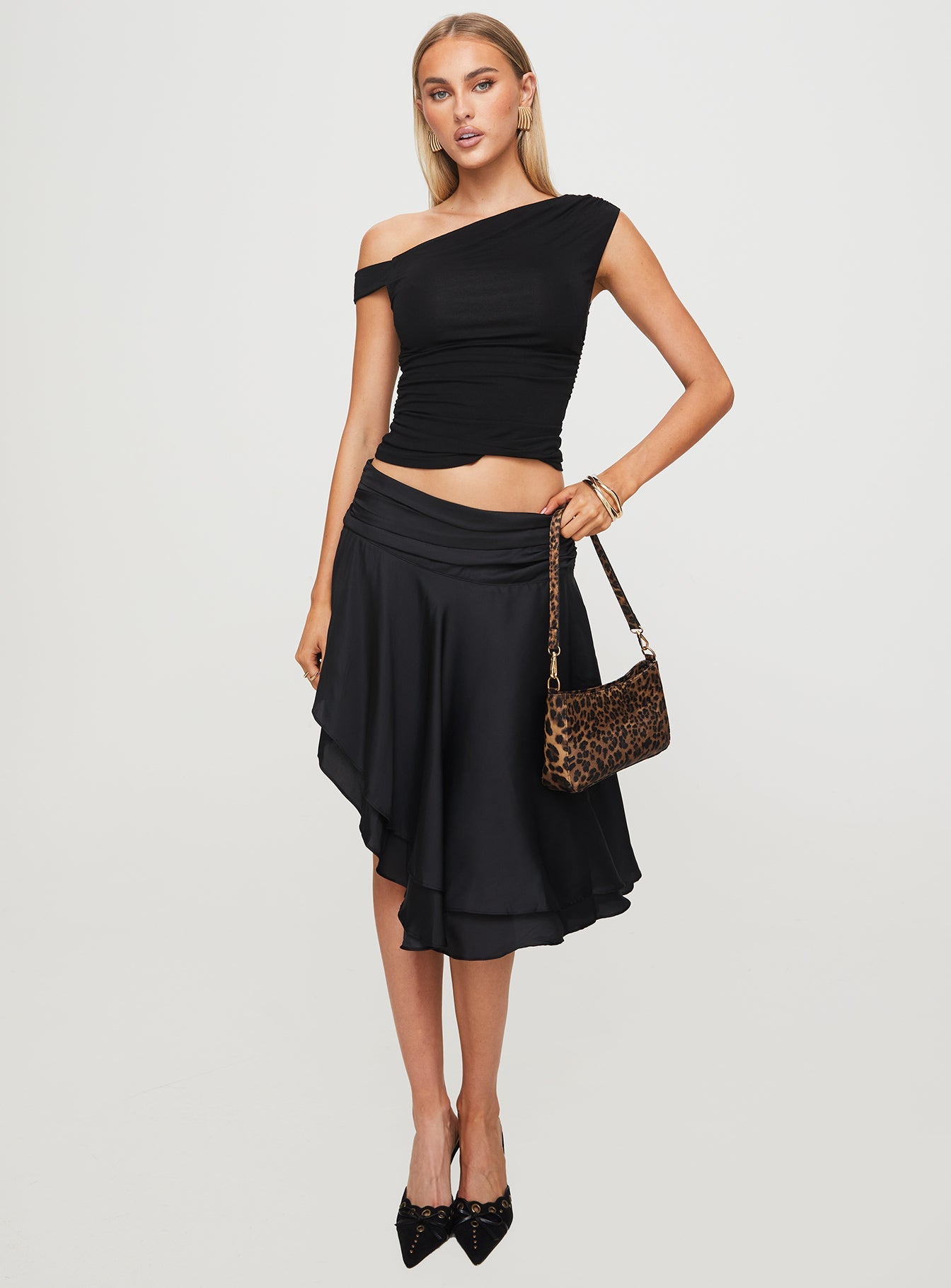   front view of model wearing Princess Polly Legacy Midi Skirt Onyx Midi Skirts 