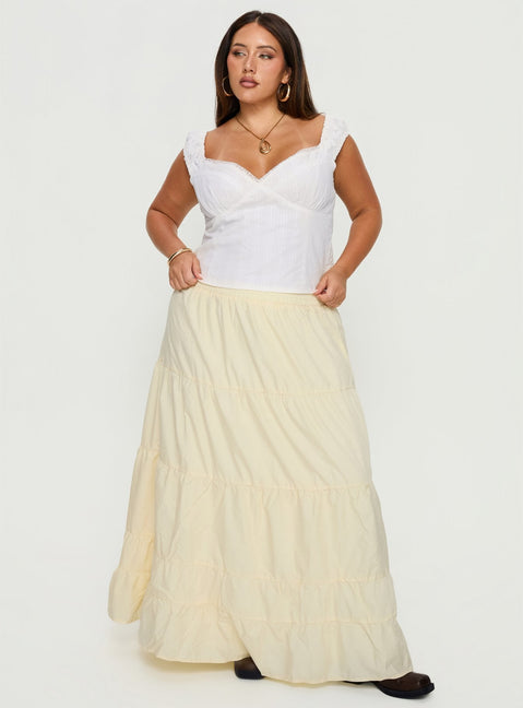 Fyrie Top White Curve