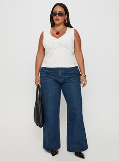 Drawn Me In Top White Curve