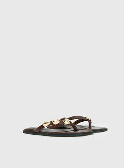 Therapy Guise Hardware Detail Sandals Brown / Gold