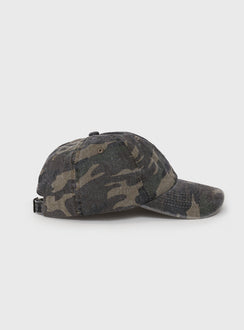 Camo print cap with adjustable back strap