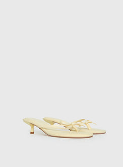 Therapy Somer Kitten Heels Yellow