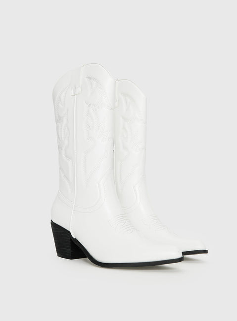 Therapy Clayton Boots White