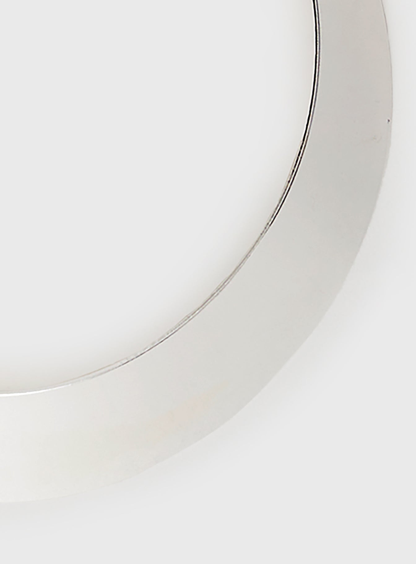 Silver-toned neck cuff