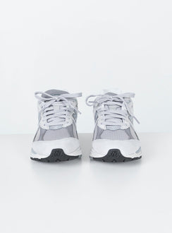 New Balance M2002 Grey